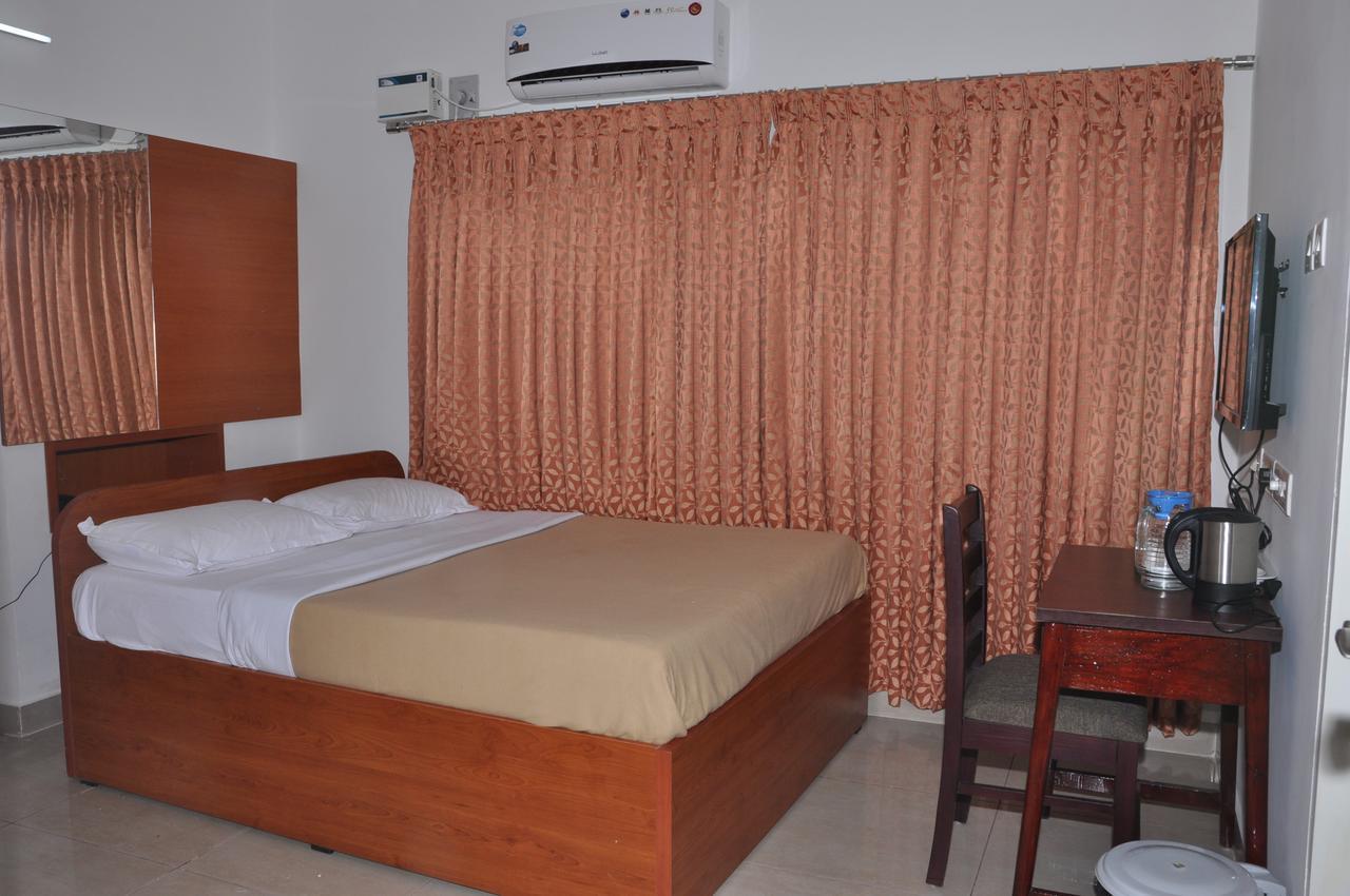 Surag Residency Hotel Tiruchirappalli Eksteriør billede