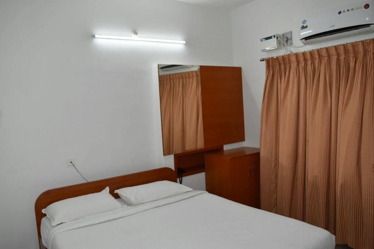 Surag Residency Hotel Tiruchirappalli Eksteriør billede