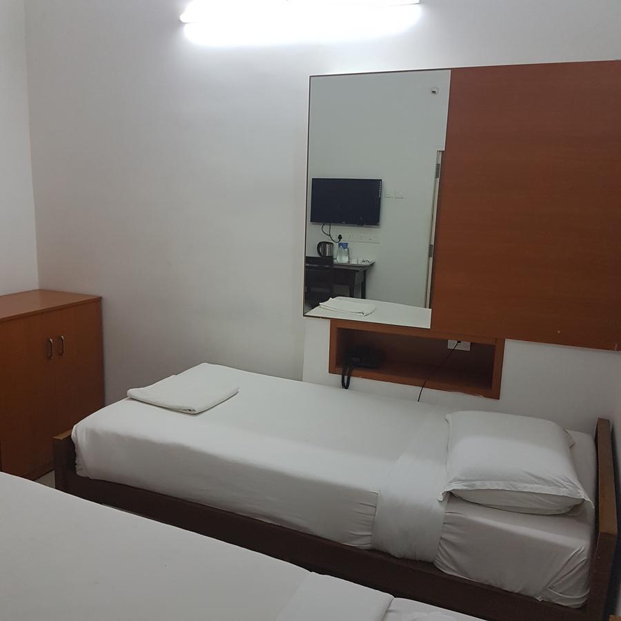 Surag Residency Hotel Tiruchirappalli Eksteriør billede